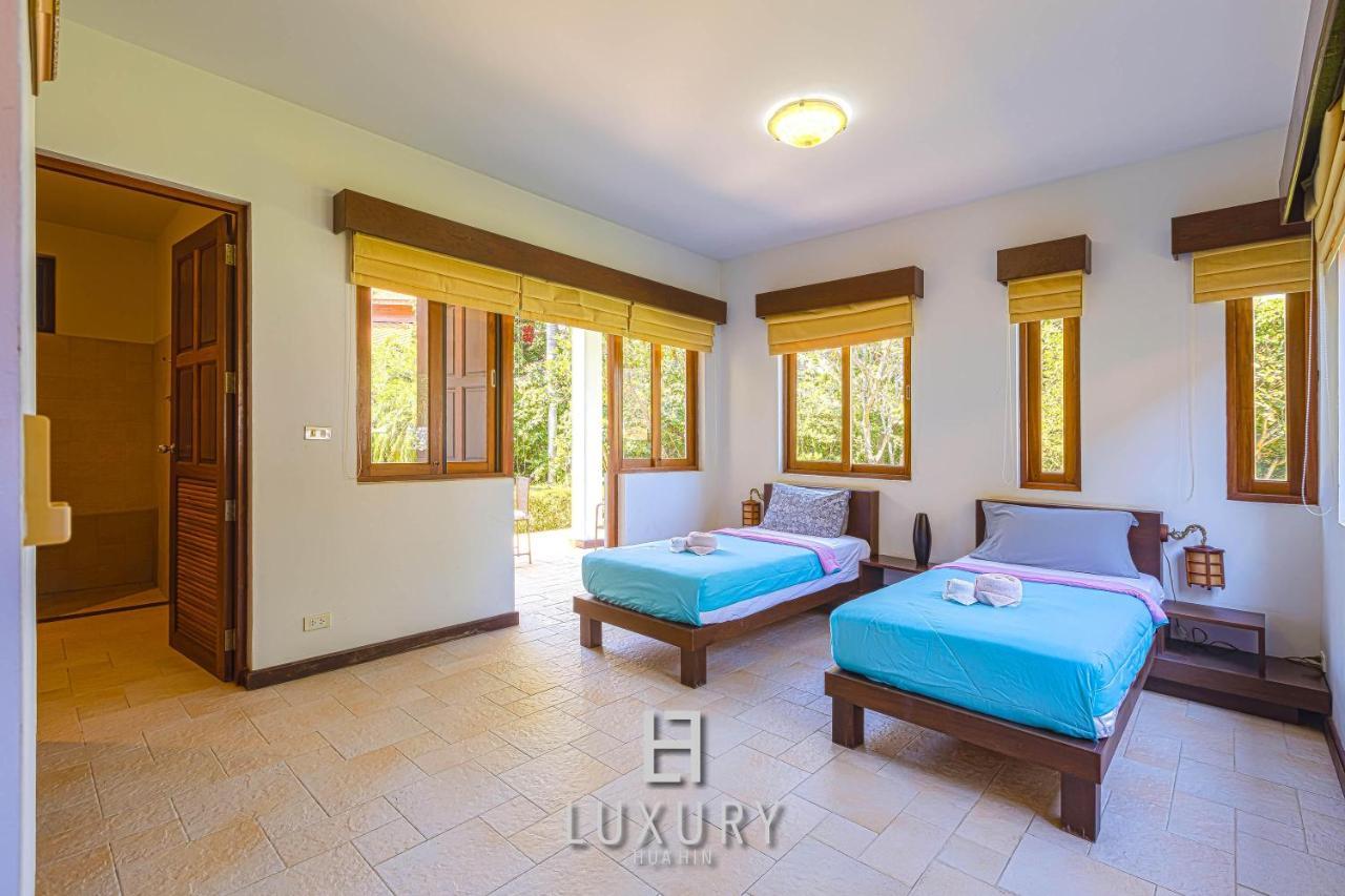 5 Bedroom Bali Style Mansion Wl2 후아 힌 외부 사진